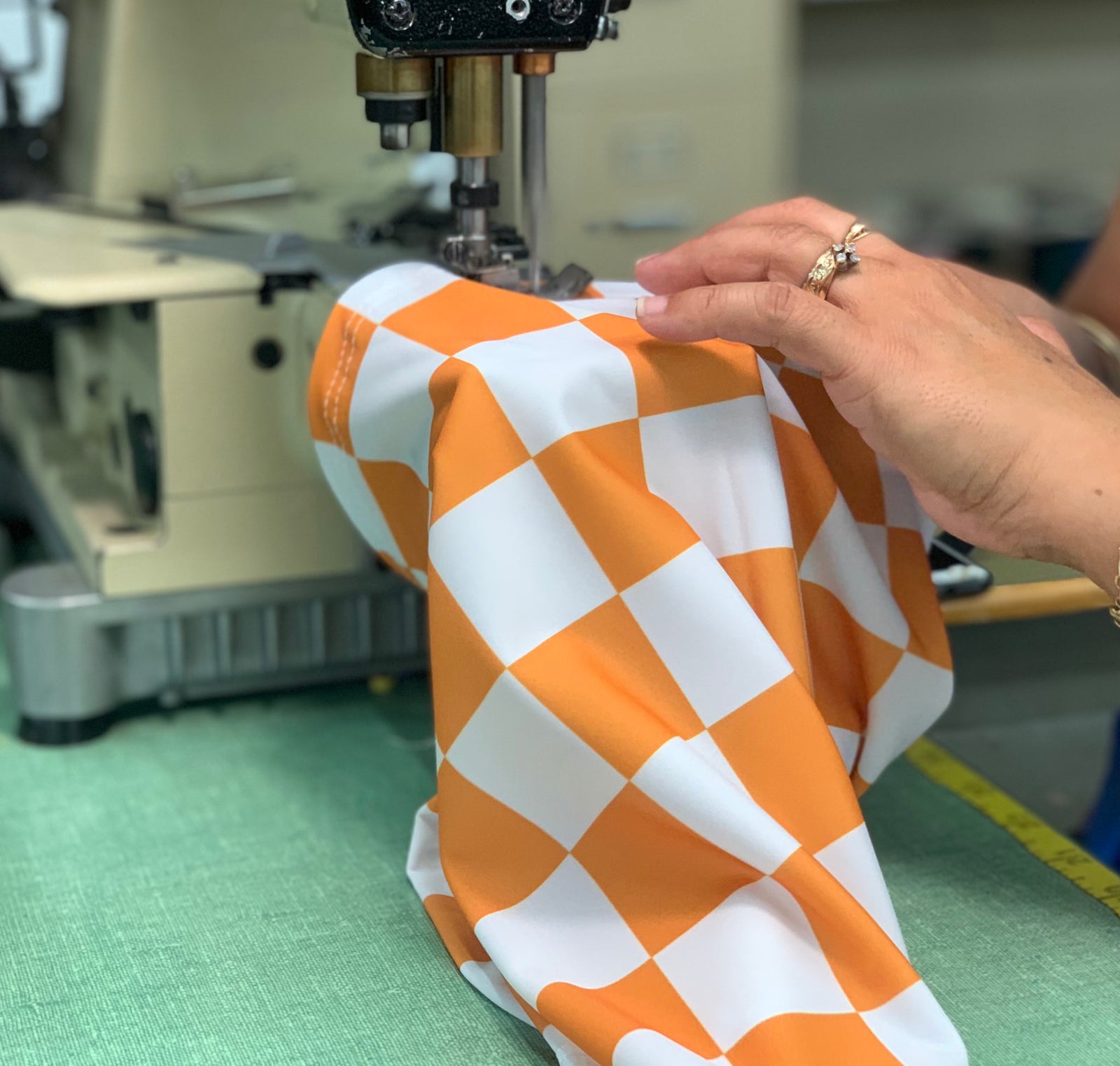 Tennessee "Checkerboard" Neck Gaiter